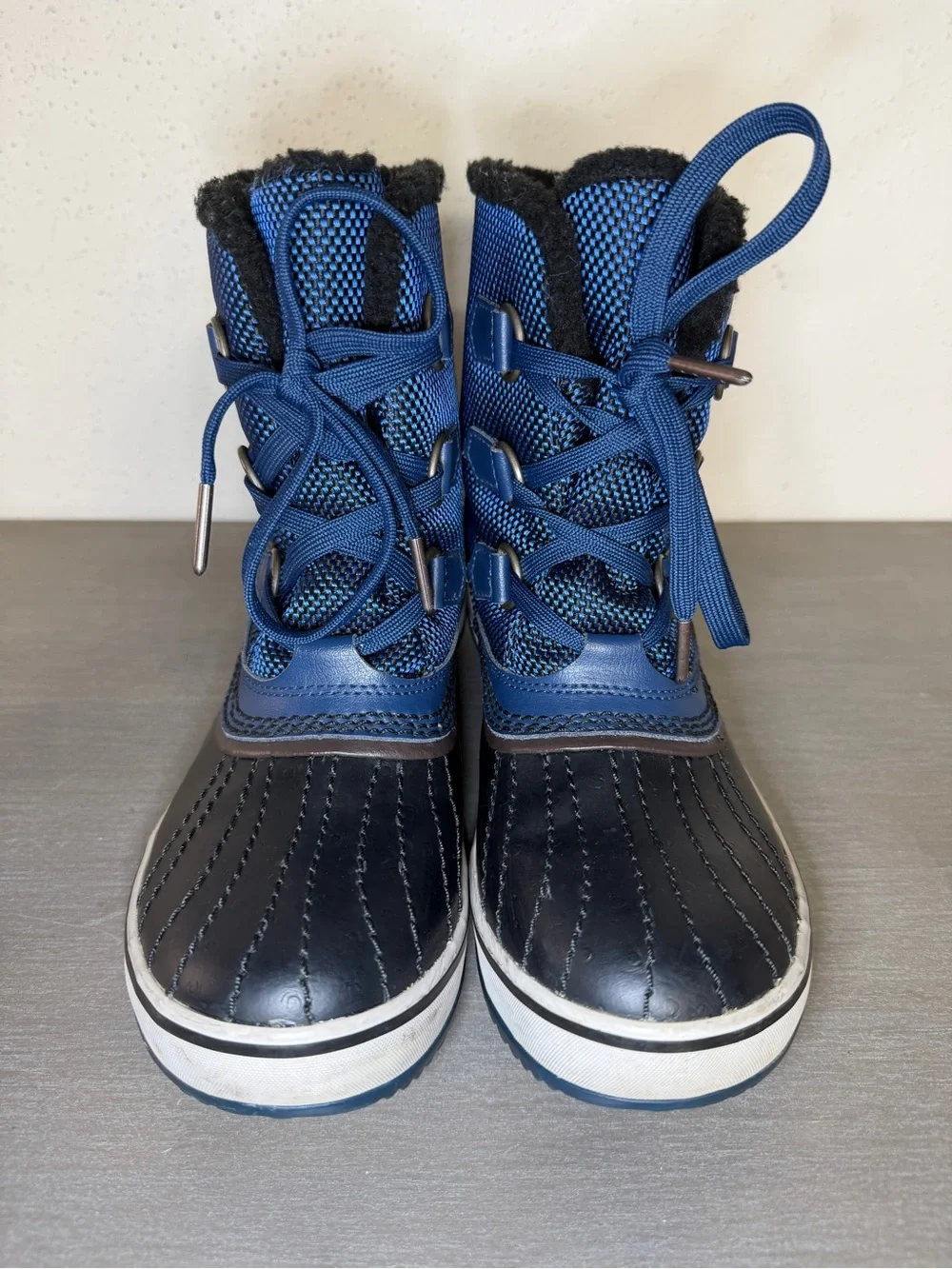 Sorel Black Ostrich Print/ Blue Waterproof Winter Snow Boots Womens Sz 6.5